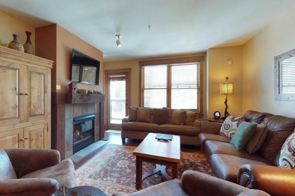 A la foto es mostra l'objecte Springs Lodge 8888 situat a la ciutat de Keystone.