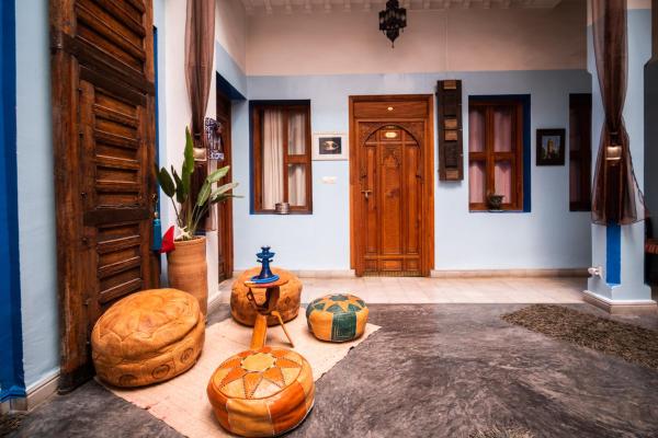 Fotografie 5: Riad Azcona