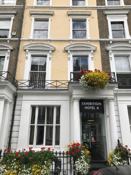 Exhibition Court Hotel 4, London