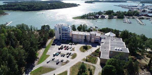 På billedet ses objektet Finlandia Hotel Aquarius beliggende i byen Kalanti.