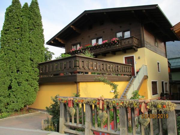 A la foto es mostra l'objecte Haus am Dorfplatz situat a la ciutat de Stubach.