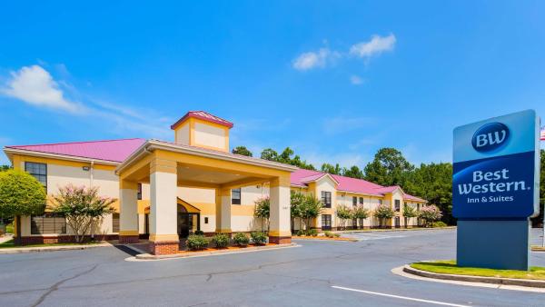 A la foto es mostra l'objecte Best Western Hiram Inn and Suites situat a la ciutat de Hiram.