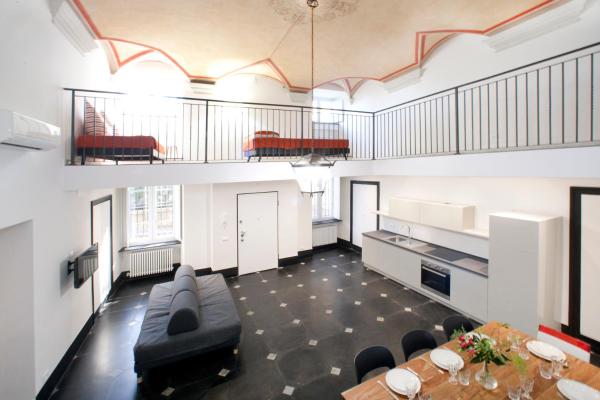 A la foto es mostra l'objecte Old Villa stylish apartment situat a la ciutat de Gènova.
