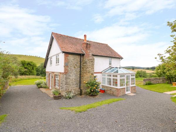 The Old Farmhouse, Upper Pitts - Wales