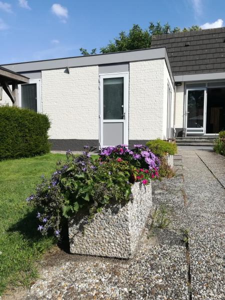 På billedet ses objektet Luxe Studio Bovenweg beliggende i byen Rhenen.