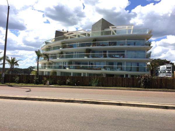 Foto 1: Depto 203 Edificio Bikini Beach, Manantiales