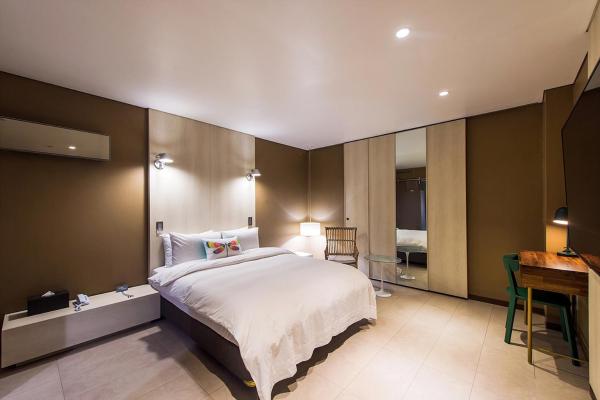 写真にはテグ市にあるSoho Hotel Airportが写っています。