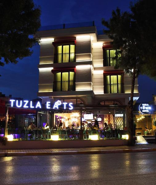 A la foto es mostra l'objecte Tuzla Town Hotel situat a la ciutat de Tuzla.