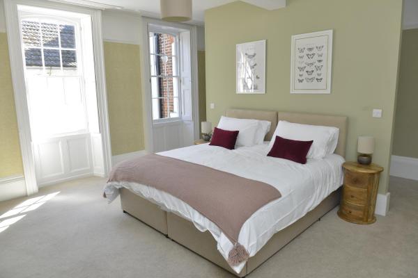 Old Green Chambers Spacious Town Centre Apartment With Free Parking! - Bedfordshire