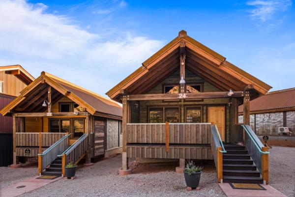 A la foto es mostra l'objecte Moab Springs Ranch situat a la ciutat de Moab.