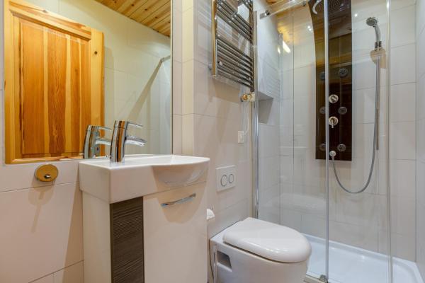 Foto 9: Jacuzzi & Sauna | Chalet Teremok