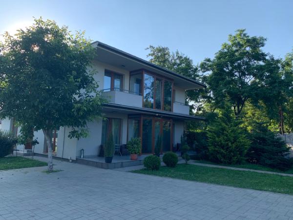 Auf dem Foto ist das Objekt Váci Vendégház in der Stadt Kistelekibokor zu sehen.