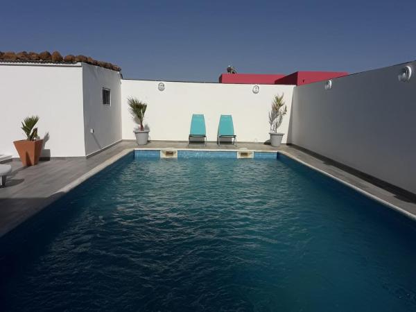 Auf dem Foto ist das Objekt African Jaja villa Piscine-Climatisation in der Stadt Ndayane zu sehen.