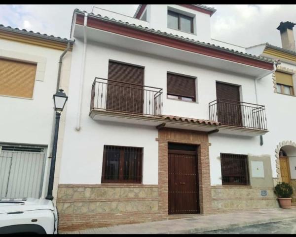 A la foto es mostra l'objecte Apartamentos Buena Vista 1 situat a la ciutat de Nava del Rico.
