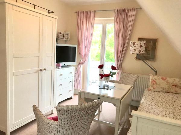 Nella foto è visibile l'oggetto Ferienwohnung Spatzennest situato nella città di Prerow.