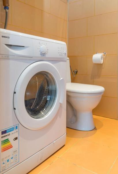 Foto 4: Comfortable Bed, 10 min walk to center