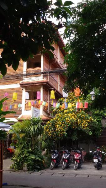 Your House 3 Guest House, Čiang Mai