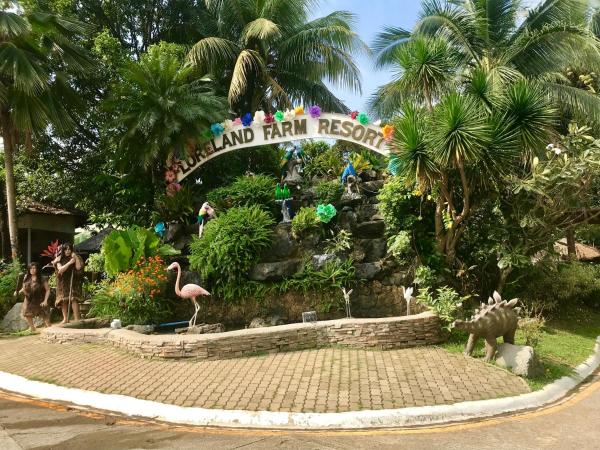 En la foto se muestra el objeto Loreland Farm Resort ubicado en la ciudad de Antipolo.