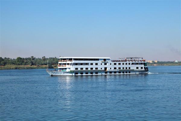 En la foto se muestra el objeto Jaz Monarch Nile Cruise - Every Monday from Luxor for 07 & 04 Nights - Every Friday From Aswan for 03 Nights ubicado en la ciudad de Ţawd.