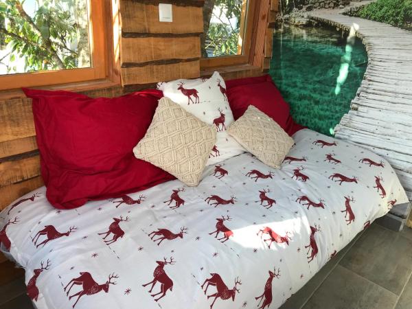 På bilden syns objektet Cabane du hérisson som ligger i staden La Capelle-en-Thiérache.