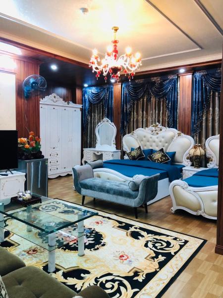 A la foto es mostra l'objecte Elisa Hotel situat a la ciutat de Phúc Lộc.