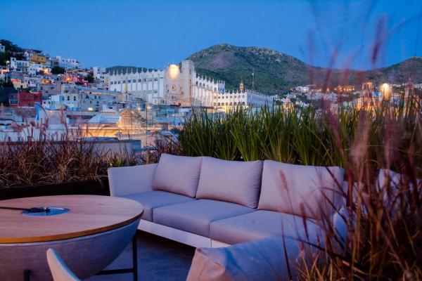 A la foto es mostra l'objecte Antigua Trece Hotel Fusión & SPA situat a la ciutat de Guanajuato.