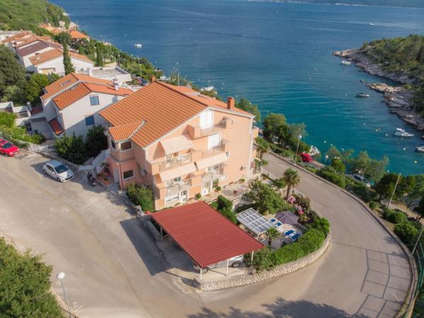 Apartments Zorica - Selce