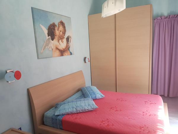 Na zdjęciu widoczny jest obiekt Thousand Colors położony w mieście Neapol.