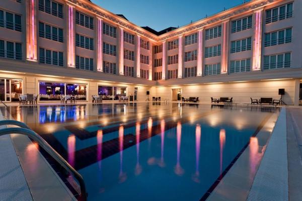 En la foto se muestra el objeto Mercia Hotels & Resorts ubicado en la ciudad de Büyükçekmece.