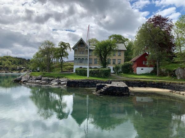 Nella foto è visibile l'oggetto Skjerjehamn situato nella città di Lia.