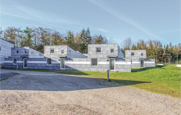 The photo shows the Studio Apartment In Logumkloster located in the city of Løgumkloster.
