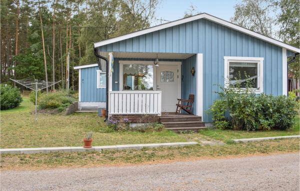 写真にはKulltorp市にあるGorgeous Home In Vassmolösaが写っています。
