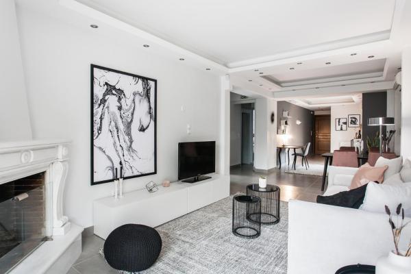 Modernized & Spacious 2BD Apartment in Chalandri by UPSTREETの写真5