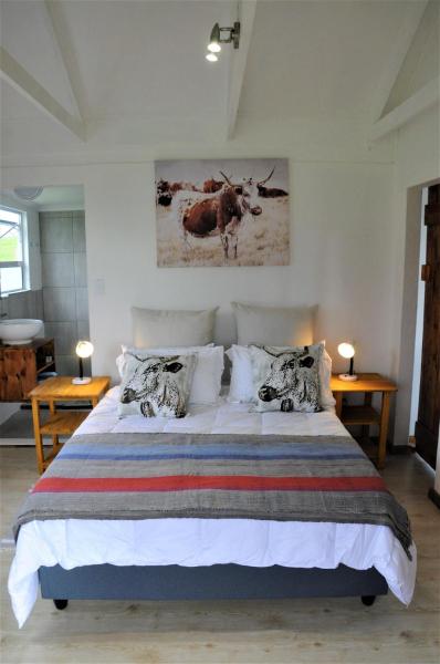 A la foto es mostra l'objecte Mysthill Farm cottages situat a la ciutat de George.