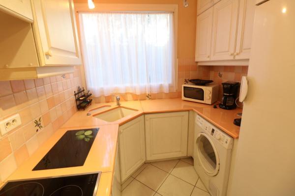 Φωτογραφία 5: 2, 3 and 4 bedroom sea view Forville Apartments 5 mins from the Palais