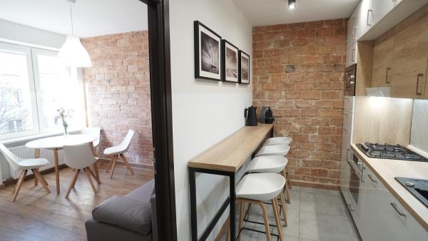A la foto es mostra l'objecte Apartament Akali Centrum 300 m Rynek 1-4 os -Parking fvat situat a la ciutat de Kielce.