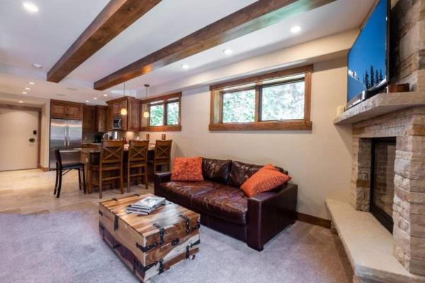 På billedet ses objektet Villa Cortina 130 in Vail Village beliggende i byen Vail.