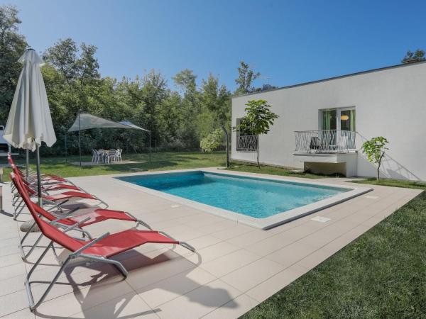 Στη φωτογραφία φαίνεται το αντικείμενο Holiday Home Forest Fairy by Interhome που βρίσκεται στην πόλη Raša.