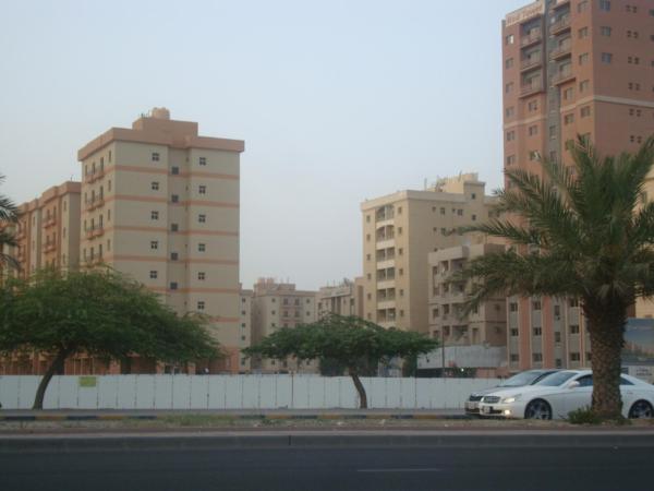 Red Tower Furnished Apartments, Kuwait