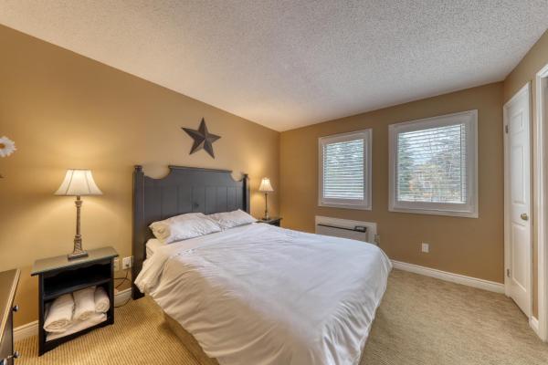 Billede 7: Cozy Creek Retreat: Pool, Hot Tub, Tennis!