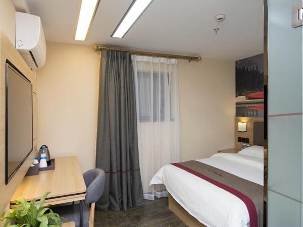 Kuvassa näkyy kohde Thank Inn Plus Hotel Shanghai Qingpu District Hongqiao National Exhibition Center Xujing North City, joka sijaitsee kaupungissa Fengxi.