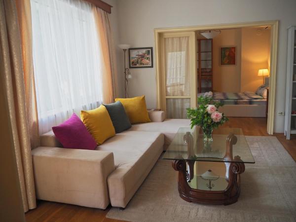Yoana Apartment - Varna