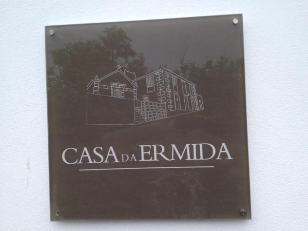 Auf dem Foto ist das Objekt Casa da Ermida in der Stadt Queimada zu sehen.