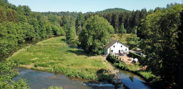 Kuvassa näkyy kohde Moulin de Nawes, joka sijaitsee kaupungissa Cugnon.