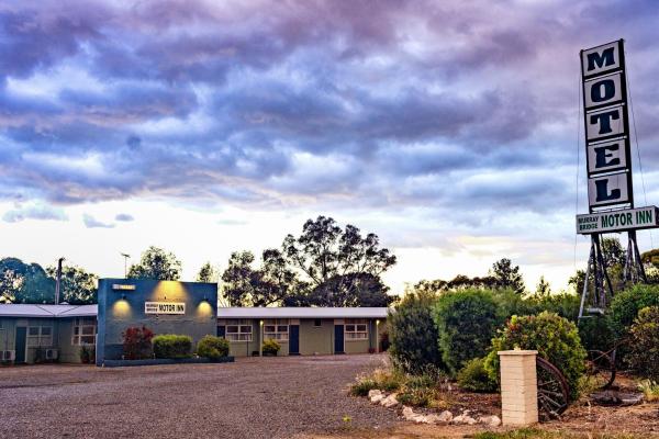 Na zdjęciu widoczny jest obiekt Murray Bridge Motor Inn położony w mieście White Sands.