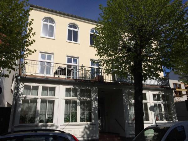 A la foto es mostra l'objecte Seeseite situat a la ciutat de Warnemünde.