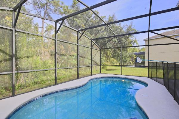 Spectacular Big House, 4 Bedrooms, Private Pool, Kissimmee