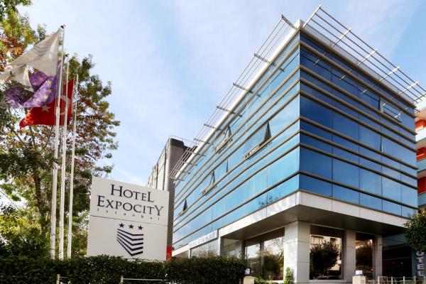 A la foto es mostra l'objecte Hotel Expocity Istanbul situat a la ciutat de Avcılar.