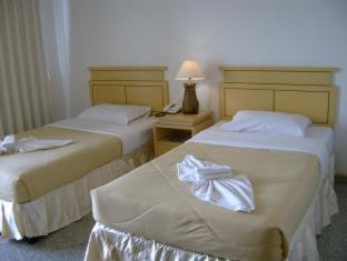 Maneerote Hotel - Buri Ram