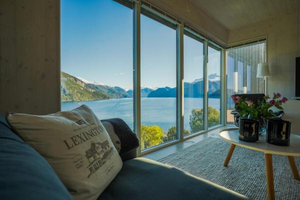 Nella foto è visibile l'oggetto Fjord View Apartment situato nella città di Stranda.